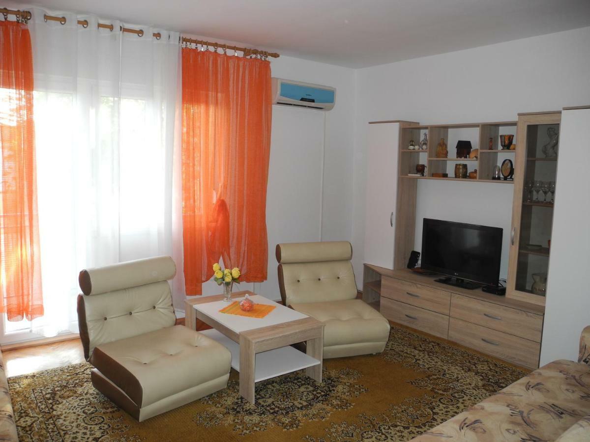 Apartments Karla Crikvenica Ngoại thất bức ảnh