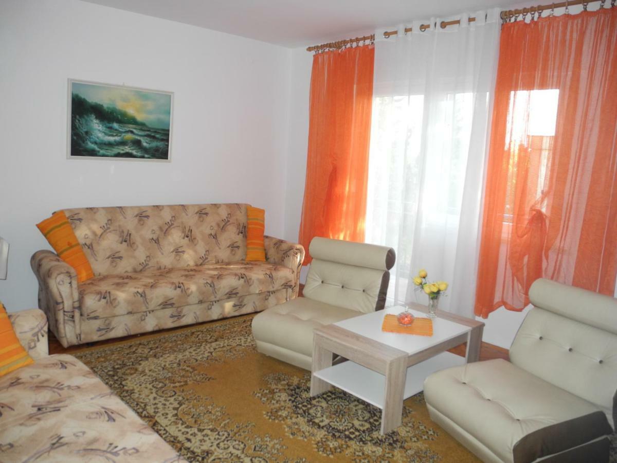 Apartments Karla Crikvenica Ngoại thất bức ảnh